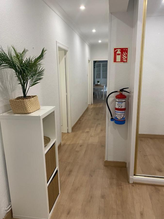 Pleno Centro, Cerca De Todo Con Wifi Gratis Y Ascensor Apartment Santander Luaran gambar